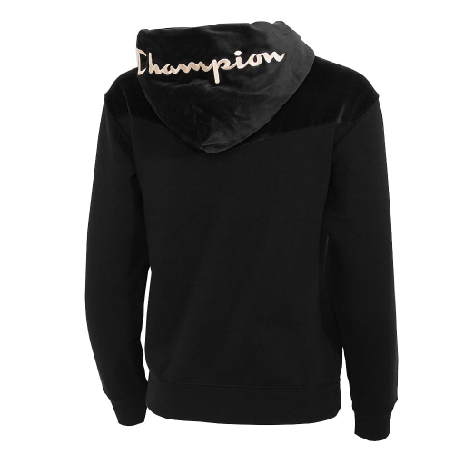 Tył czarnej bluzy Champion z dużym logo na kapturze