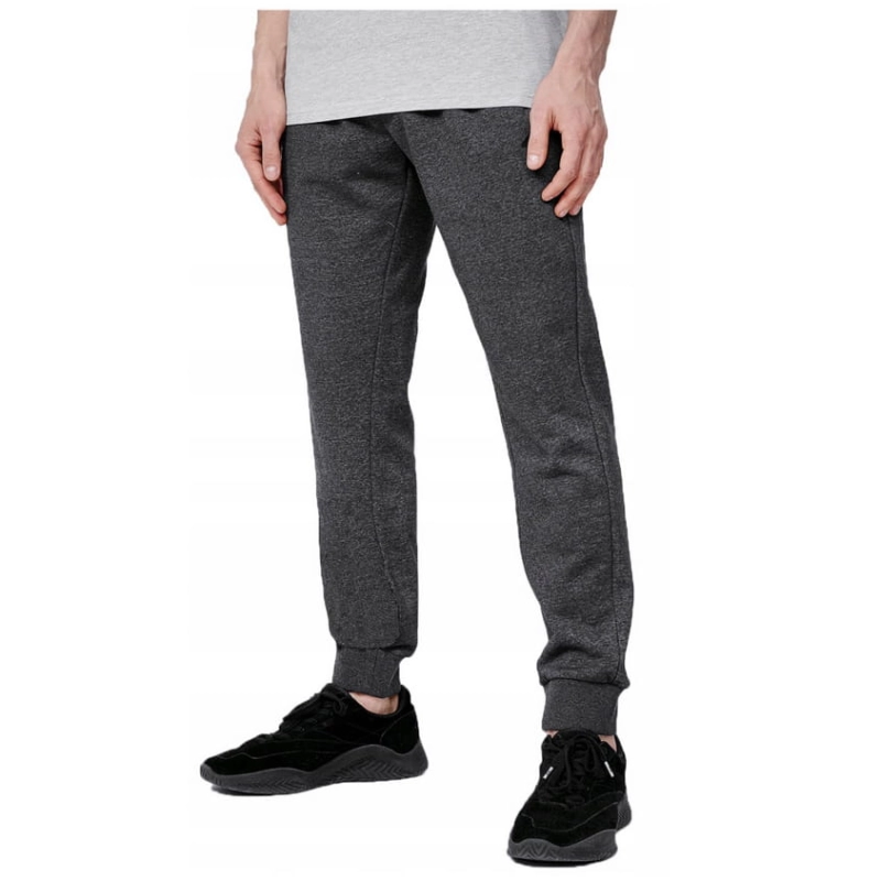 4F-Spodnie-Meskie-Dresowe-Joggery-TTROM223-L-Kod-producenta-TTROddd223.jpg