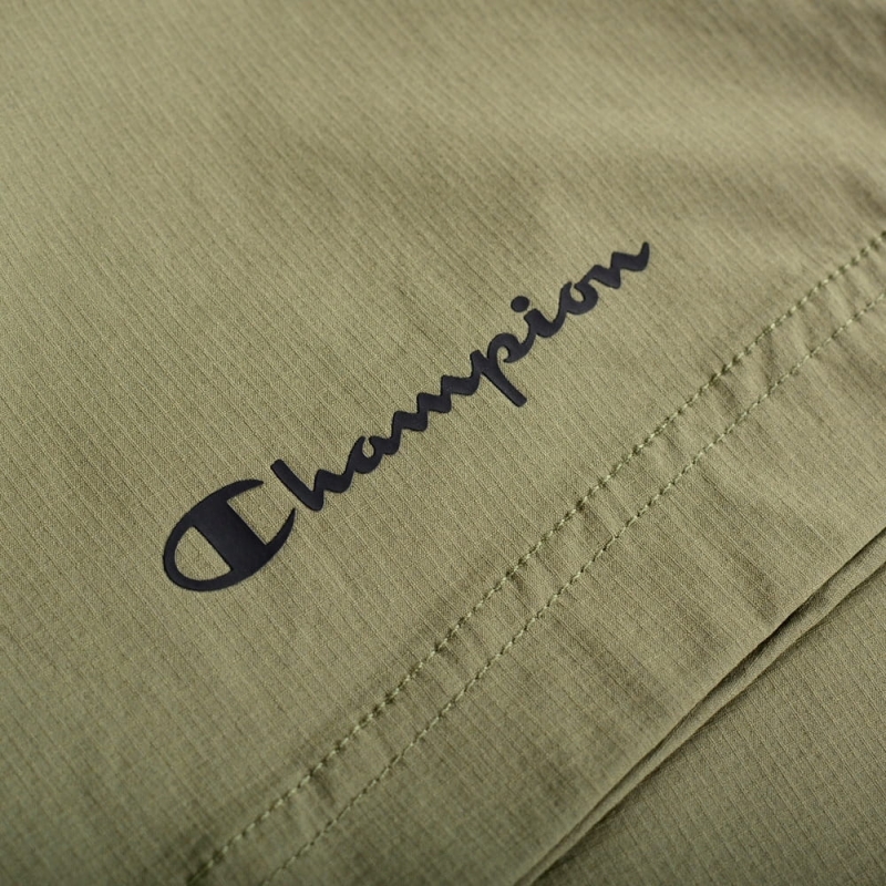 CHAMPION-Krotkie-Spodenki-z-Kieszeniami-218465-L-Wzor-dominujacy-print-nadruk.jpg