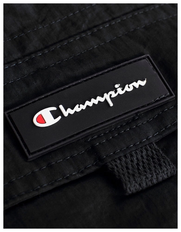 CHAMPION-Kapielowki-Meskie-Czarne-218977-L-Kolor-czarny.jpg