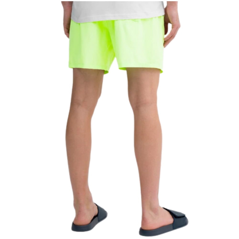 4F Spodenki Kąpielowe Męskie Szorty UBDSM022 Zielone Neonowe na modelu
