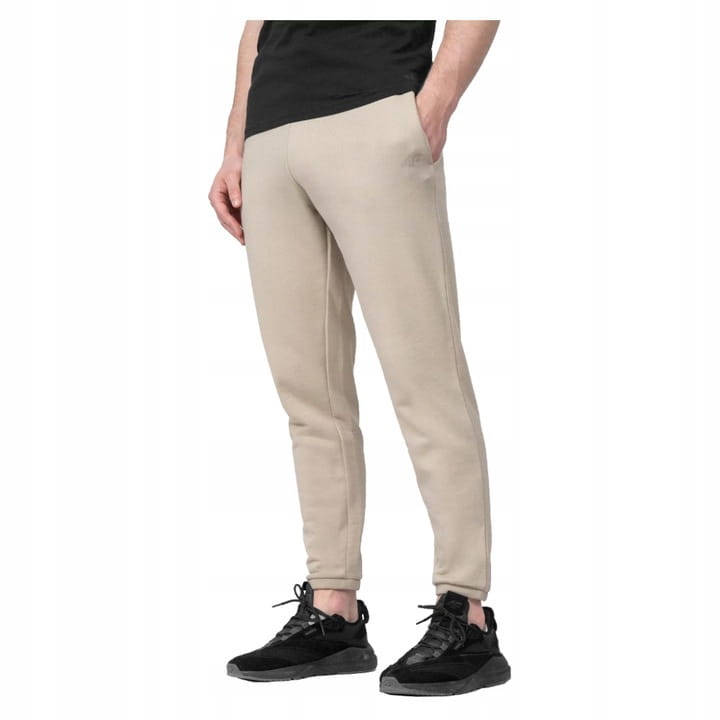 4F-Spodnie-meskie-SPMD014-BEZOWE-XXL-Model-SPMD014.jpg