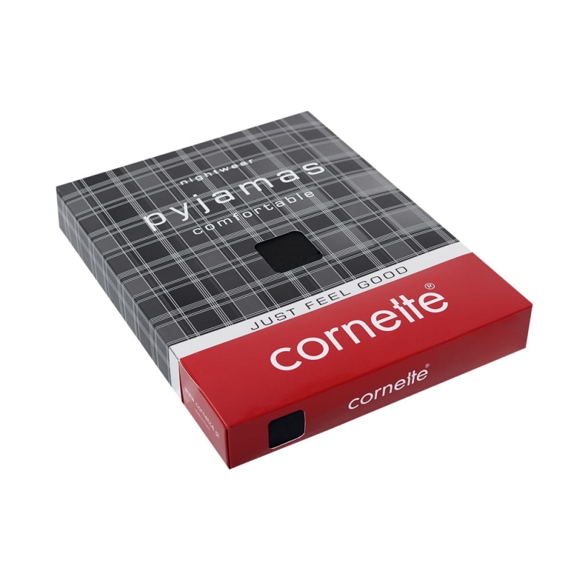Oryginalne opakowanie Cornette – piżama męska „Just Feel Good” w pudełku w kratę.
