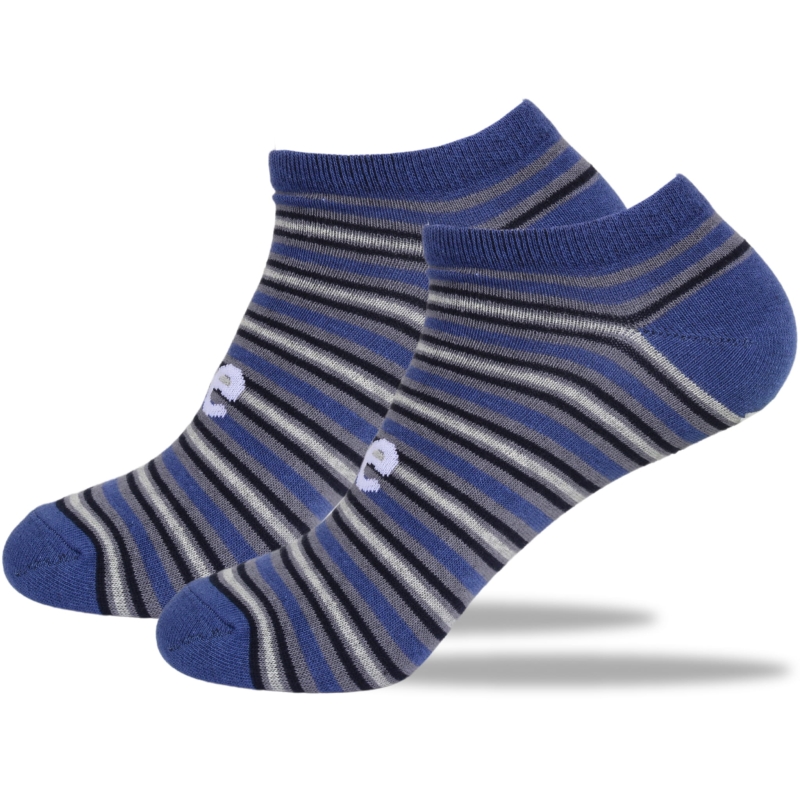 Pojedyncza para białych skarpet męskich Lee typu stopki.