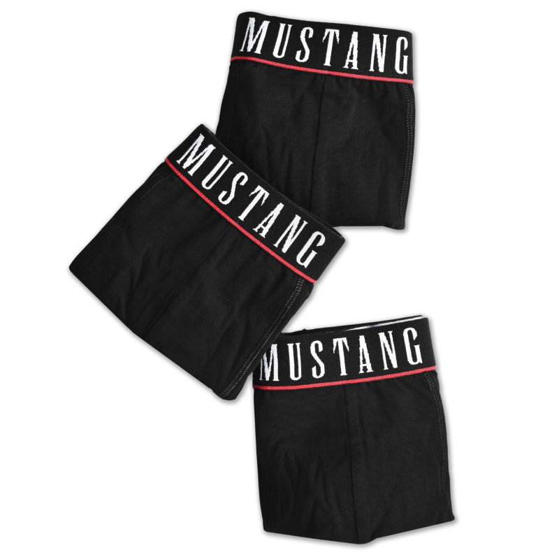 Trzy czarne bokserki Mustang – złożone, z białym logo