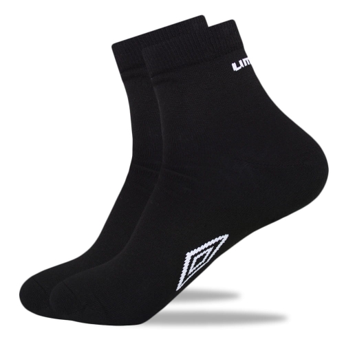 Pojedyncza para skarpet Umbro typu zakostka w klasycznym kolorze, widok z boku.