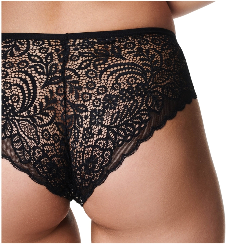 Detal tylnej części czarnych koronkowych fig