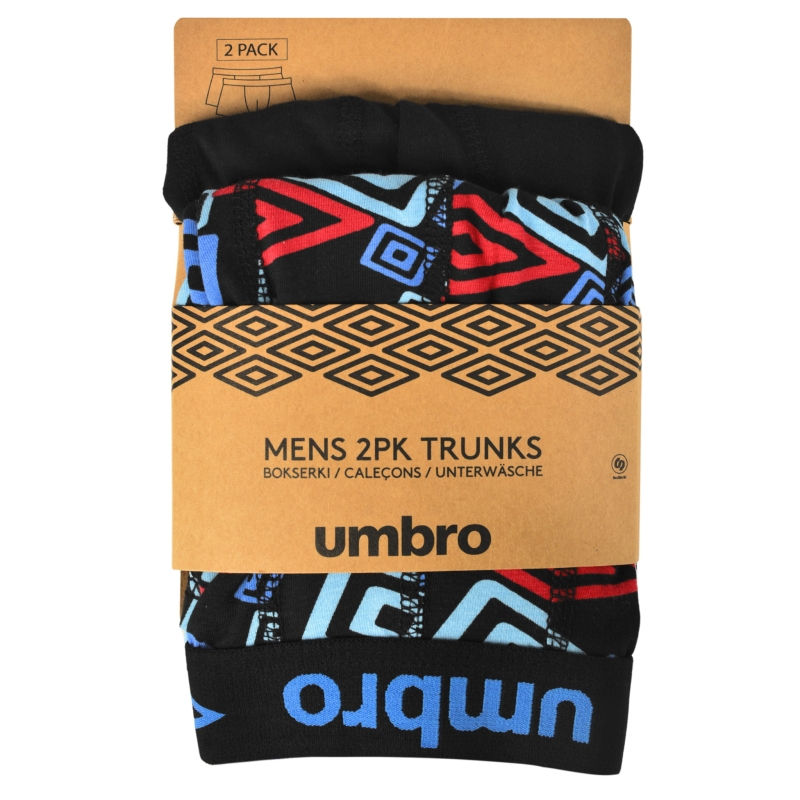 Zestaw 2 bokserek Umbro w różnych kolorach na sylwetce.