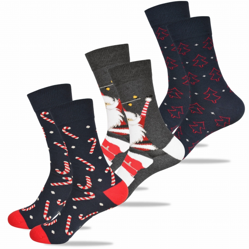 Pełny komplet skarpet Lee Cooper w kolorach czerwonym, granatowym i szarym, wzory bożonarodzeniowe.