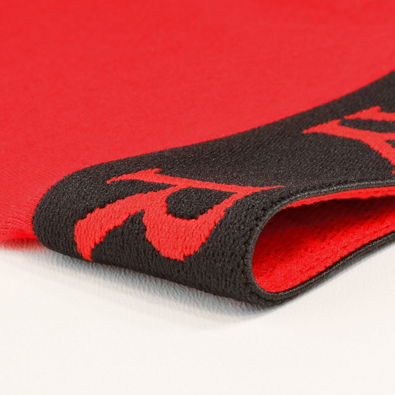 Detal miękkiej, bawełnianej tkaniny bokserek Replay.