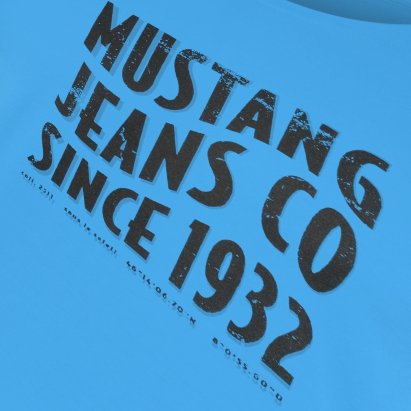 Zbliżenie na nadruk Mustang Jeans Co Since 1932