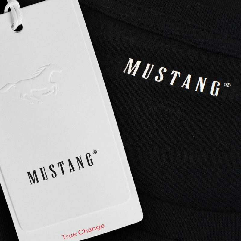 Zestaw koszulek Mustang w oryginalnym opakowaniu z logo producenta