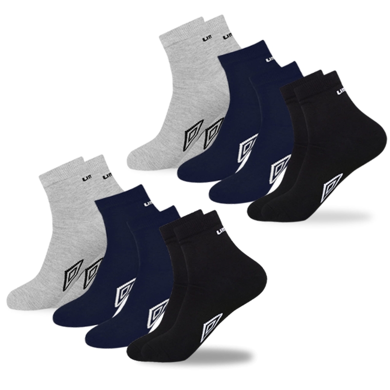 Zestaw sześciu par uniwersalnych skarpet Umbro typu quarter w klasycznych kolorach.