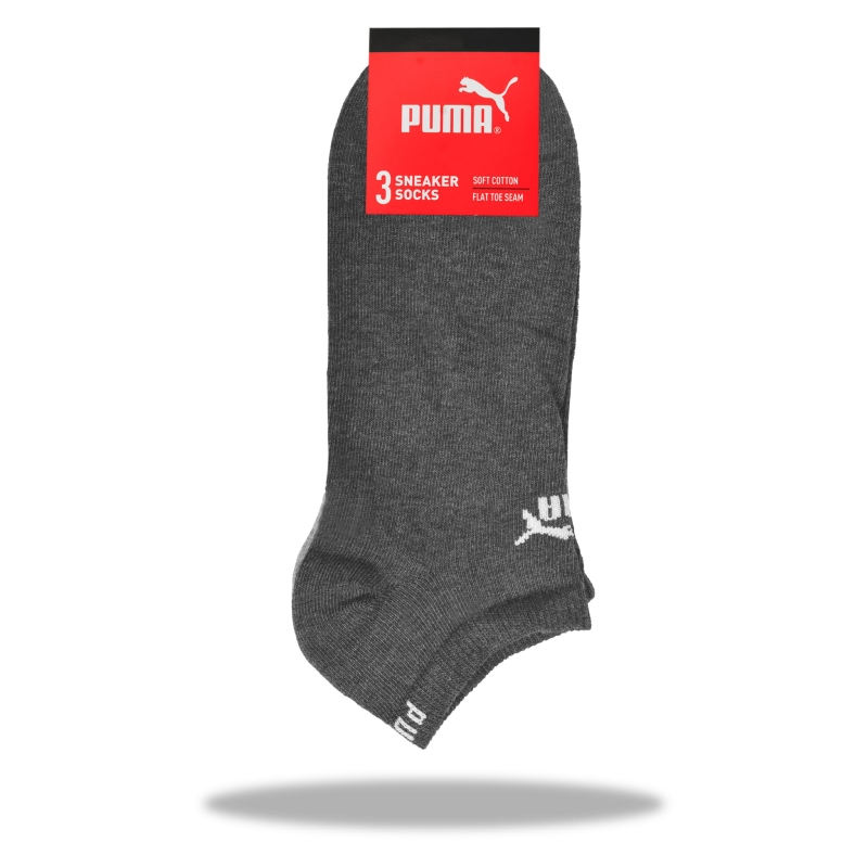 Skarpety stopki Puma w szarym kolorze, zapakowane w oryginalny kartonik z logo marki.