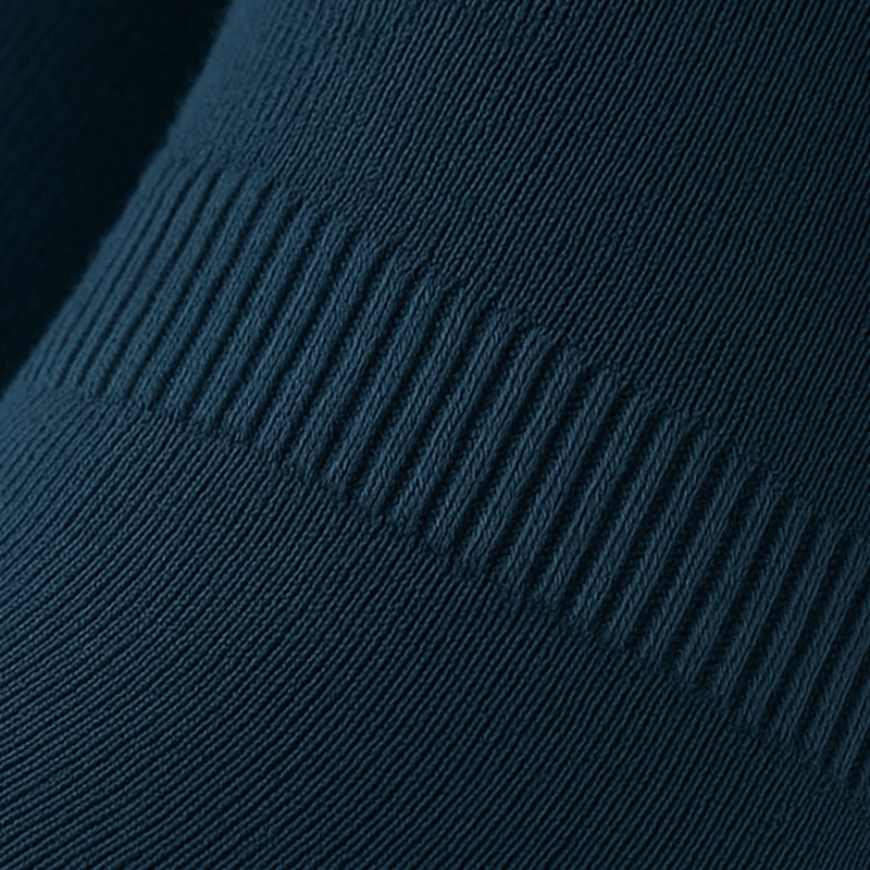 Prążkowany ściągacz na stopkach Bad Surfer – zbliżenie materiału