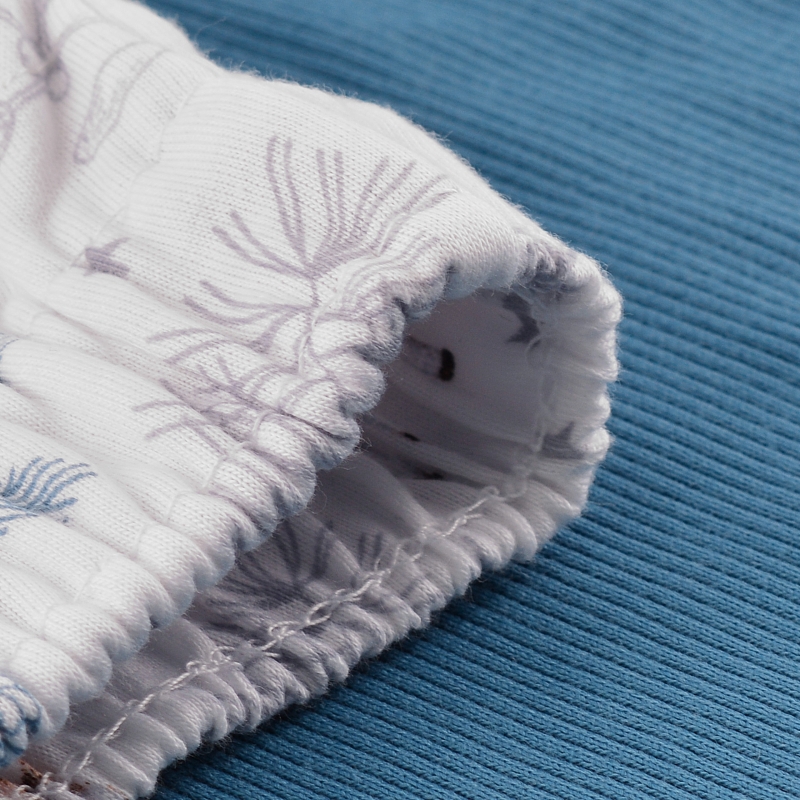 Cornette piżama damska – detal ściągacza nogawki