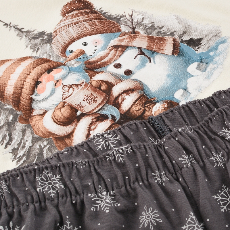 Cornette piżama – nadruk bałwana i Mikołaja z kubkiem