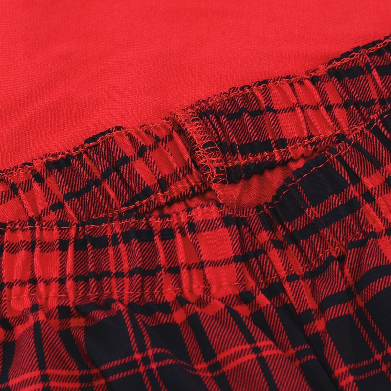 Cornette piżama – elastyczna guma w czerwonych spodniach