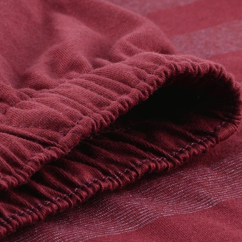 Ściągacz nogawki w bawełnianej piżamie męskiej Cornette