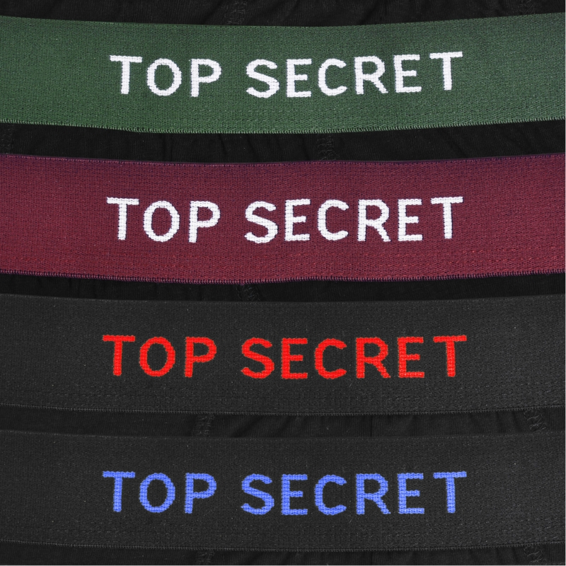 Zbliżenie na kolorowe gumy bokserek Top Secret