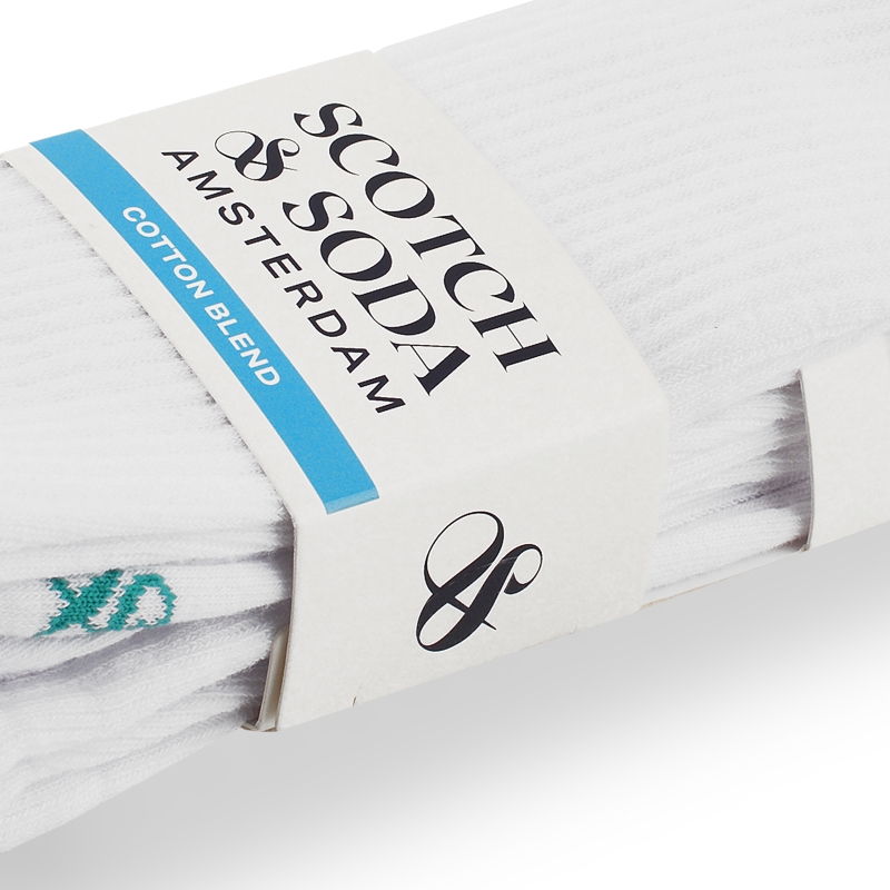 Opakowanie białych skarpet męskich Scotch and Soda