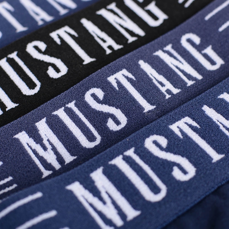 Guma bokserek Mustang w kolorach czarnym i granatowym